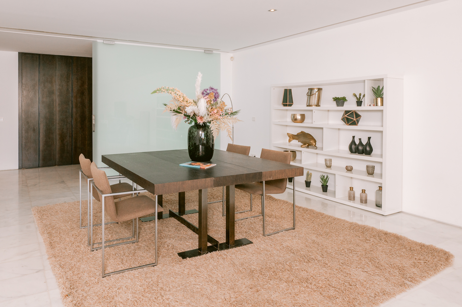 Resa Estates Talamanca for sale Pouet luxury dining.JPG